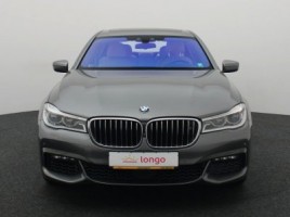 BMW 750 | 2