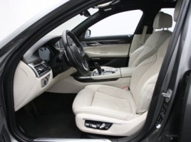 BMW 750 | 3