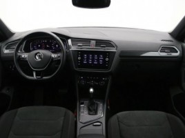 Volkswagen Tiguan | 1
