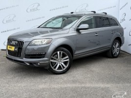 Audi Q7 visureigis