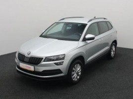 Skoda Karoq visureigis