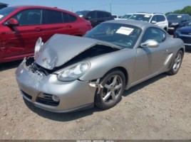 Porsche Cayman | 1