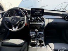 Mercedes-Benz C200 | 3