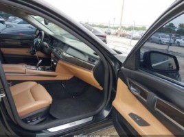 BMW 740 | 3