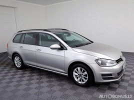 Volkswagen Golf universalas