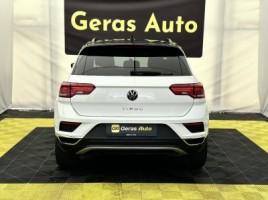 Volkswagen T-Roc | 4