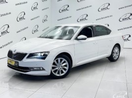 Skoda Superb sedanas
