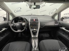 Toyota Auris, 1.6 l., Хэтчбек | 4