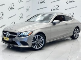 Mercedes-Benz C300 купе