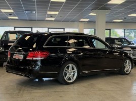 Mercedes-Benz E350 | 2