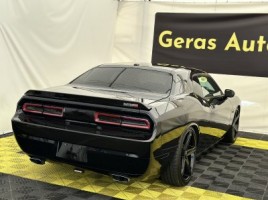 Dodge Challenger, Седан | 3