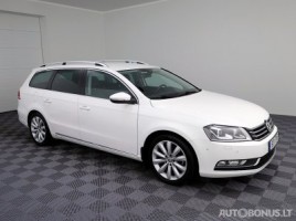 Volkswagen Passat universalas