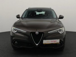 Alfa Romeo Stelvio | 2