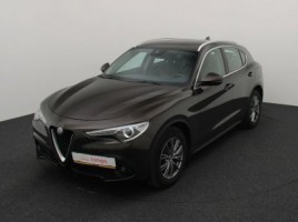 Alfa Romeo Stelvio visureigis