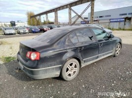 Volkswagen Passat, 2.0 l., Седан | 2