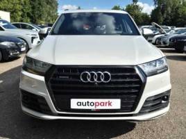 Audi Q7 | 1