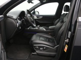 Audi Q7 | 3