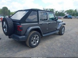 Jeep Wrangler, Внедорожник | 3