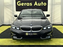 BMW 320, saloon | 1