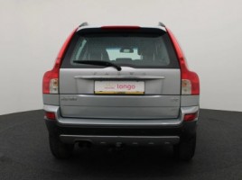 Volvo XC90 | 4