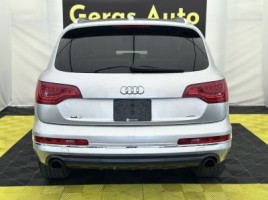 Audi Q7 | 4