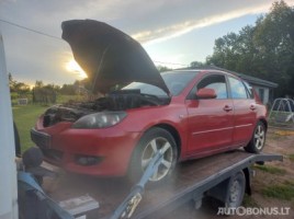 Mazda 3, 1.6 l., hatchback | 2