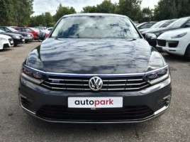 Volkswagen Passat | 1