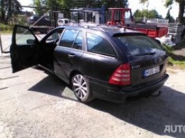 Mercedes-Benz C220 | 2