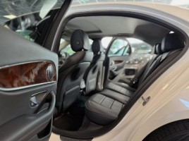 Mercedes-Benz E400 | 4