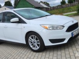Ford Focus, 1.0 l., sedanas | 2