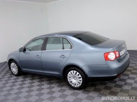 Volkswagen Jetta | 3