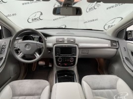 Mercedes-Benz R320 | 2