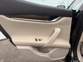 Maserati Ghibli, 3.0 l., sedanas | 4