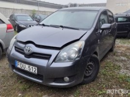 Toyota Corolla Verso минивэн