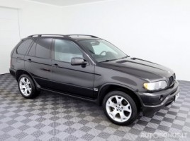 BMW X5 visureigis