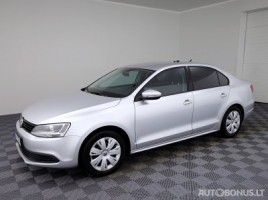 Volkswagen Jetta | 1