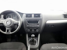 Volkswagen Jetta | 4