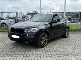 BMW X5 visureigis