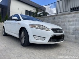 Ford Mondeo hečbekas
