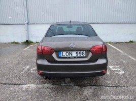 Volkswagen Jetta | 4