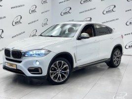 BMW X6 cross-country