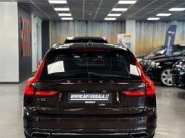 Volvo V90, 2.0 l., universalas | 3