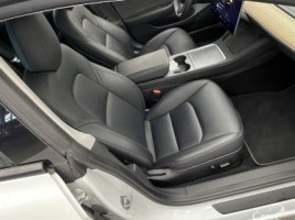 Tesla Model 3, sedanas | 4