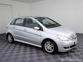 Mercedes-Benz B180 vienatūris