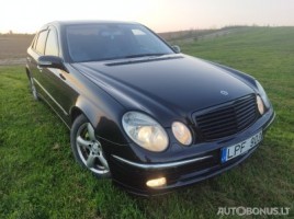 Mercedes-Benz E270, 2.7 l., sedanas | 1
