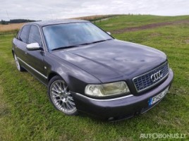 Audi A8 sedanas
