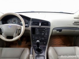 Volvo V70, 2.4 l., universal | 4