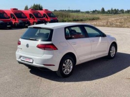 Volkswagen Golf | 3
