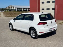 Volkswagen Golf | 4