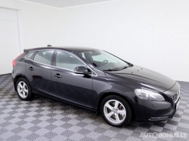 Volvo V40 hečbekas